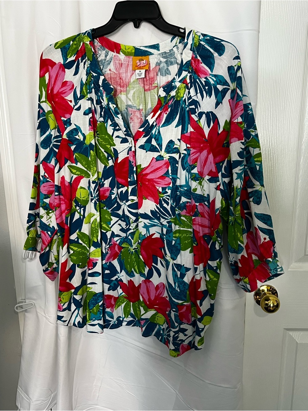 Ruby Rd. White Floral Peasant Tunic with Pink & Green Blooms